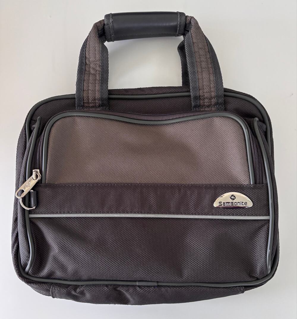Samsonite Hanging Toiletry Bag Travel Organizer Black Gray Zip Case Carry Handle